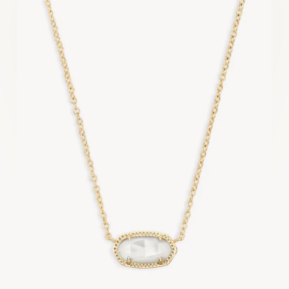 Kendra Scott Elisa Pendant Necklace in Ivory Pearl